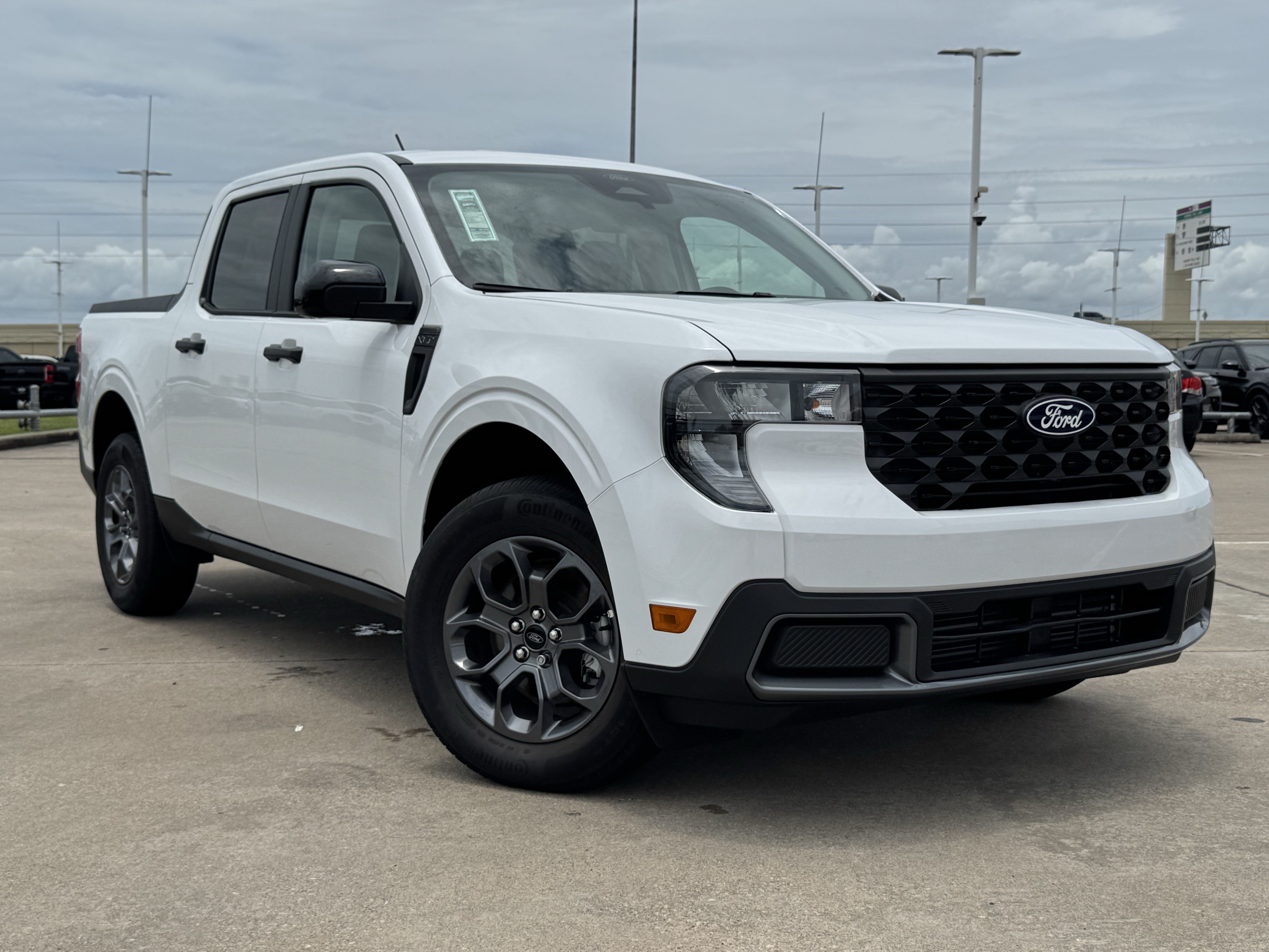 New 2026 Ford Maverick XLT w/ XLT Luxury Package AWD/4WD video 2