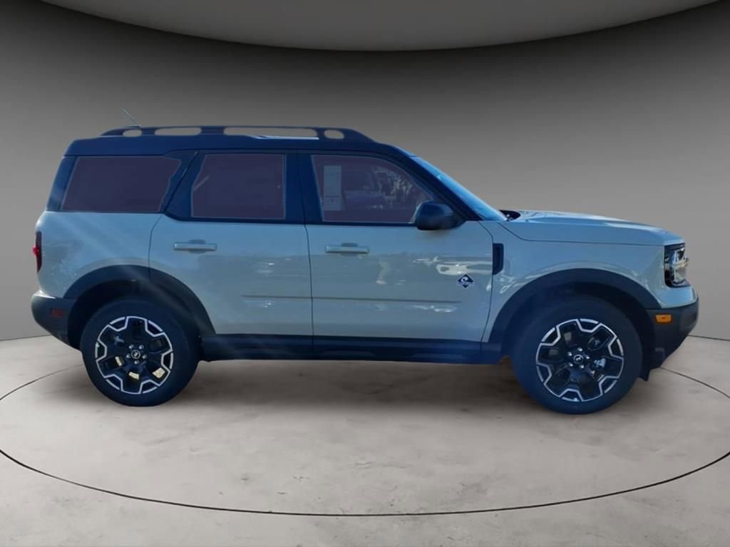 New 2025 Ford Bronco Sport Outer Banks image 10