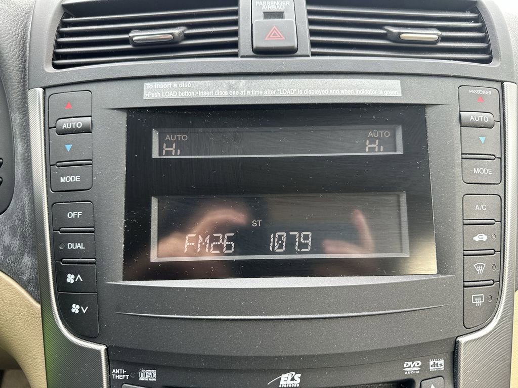 Used 2005 Acura TL Base image 17