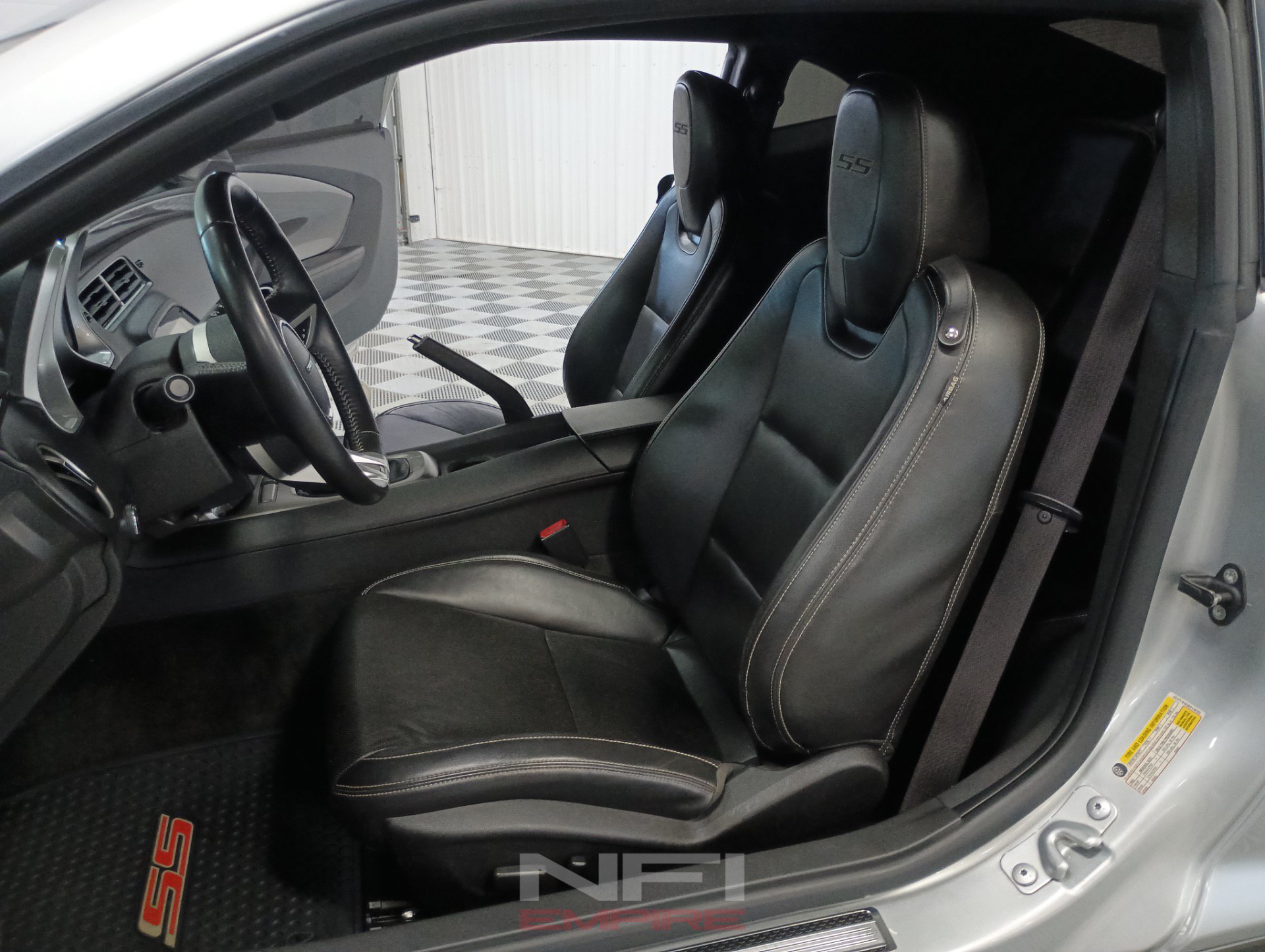 Used 2010 Chevrolet Camaro SS w/ LPO, Ground Effects Package RWD image 37