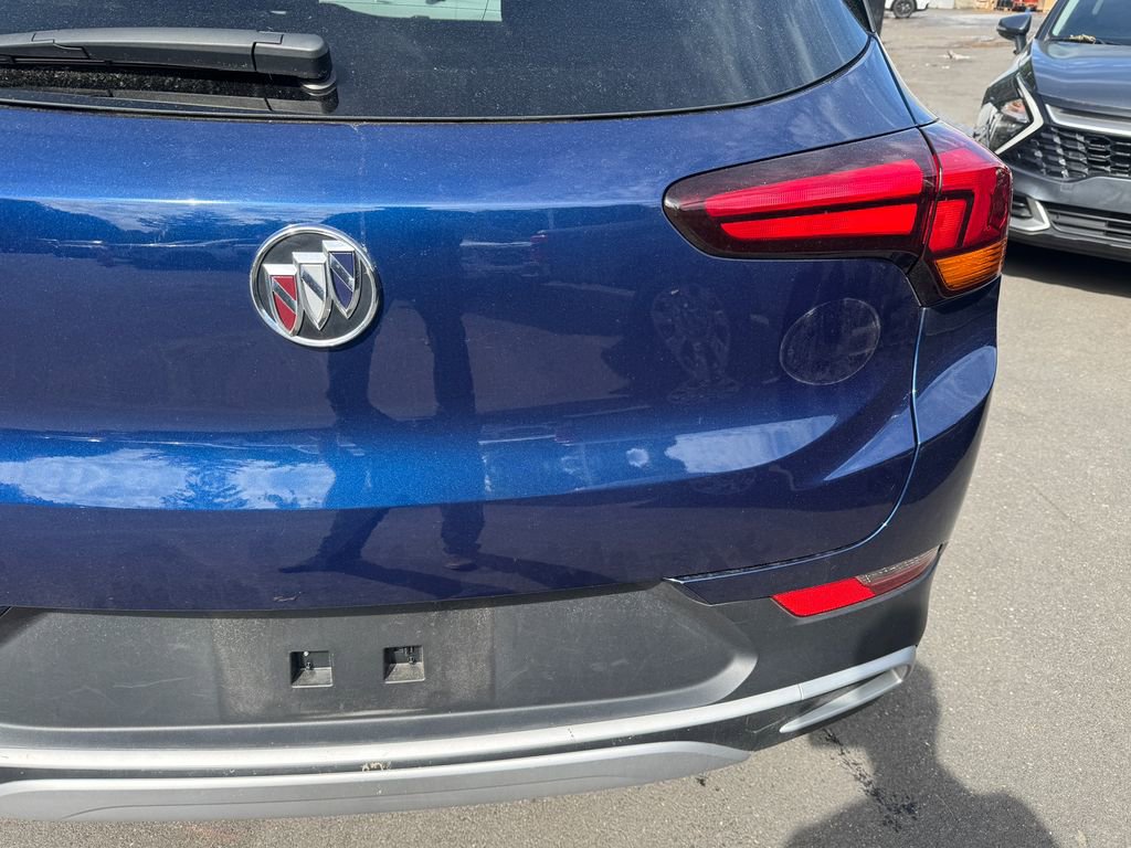 Used 2023 Buick Encore GX Select w/ Safety Package II AWD/4WD image 32