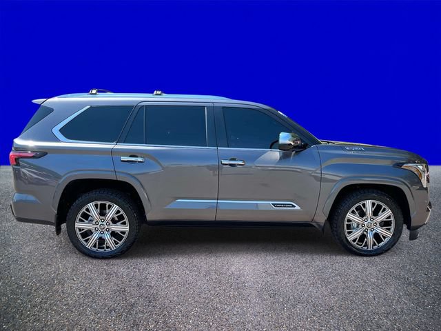 Used 2024 Toyota Sequoia Capstone AWD/4WD image 2