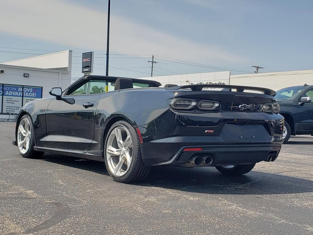 Used 2021 Chevrolet Camaro LT image 5