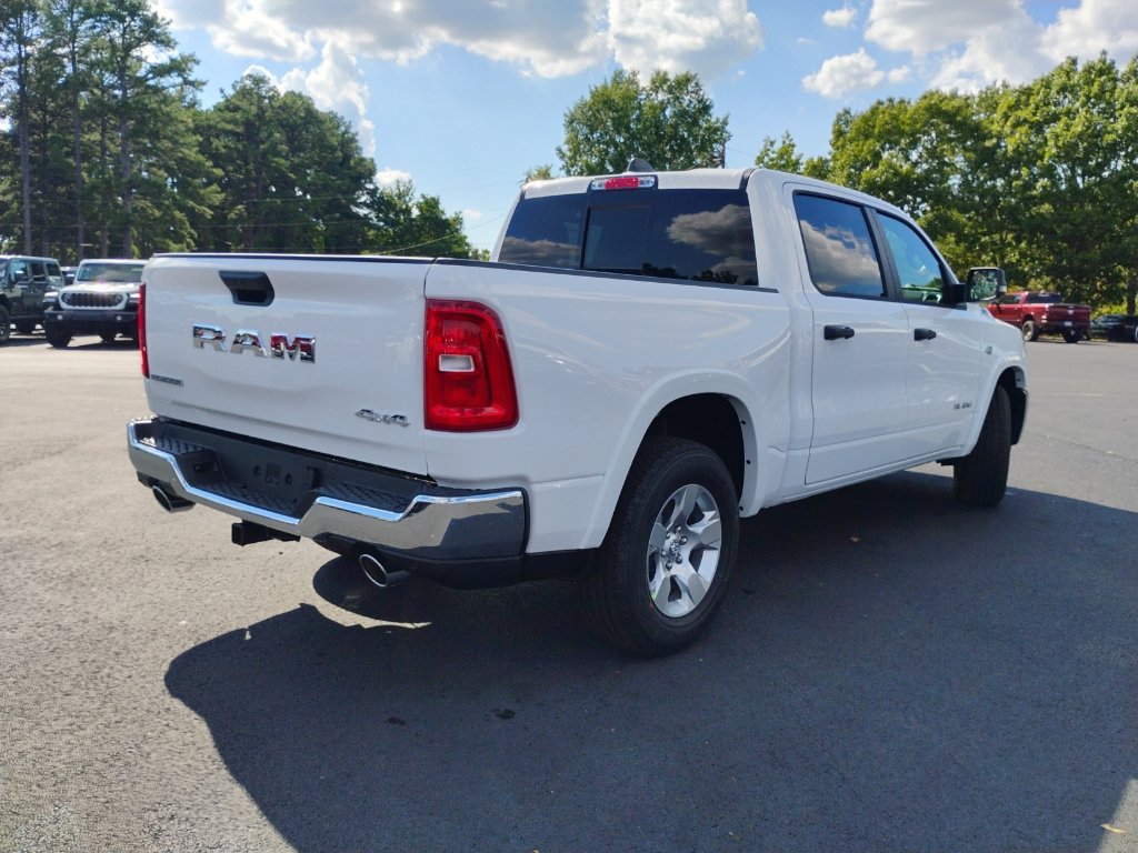 New 2027 RAM 1500 Big Horn AWD/4WD image 5