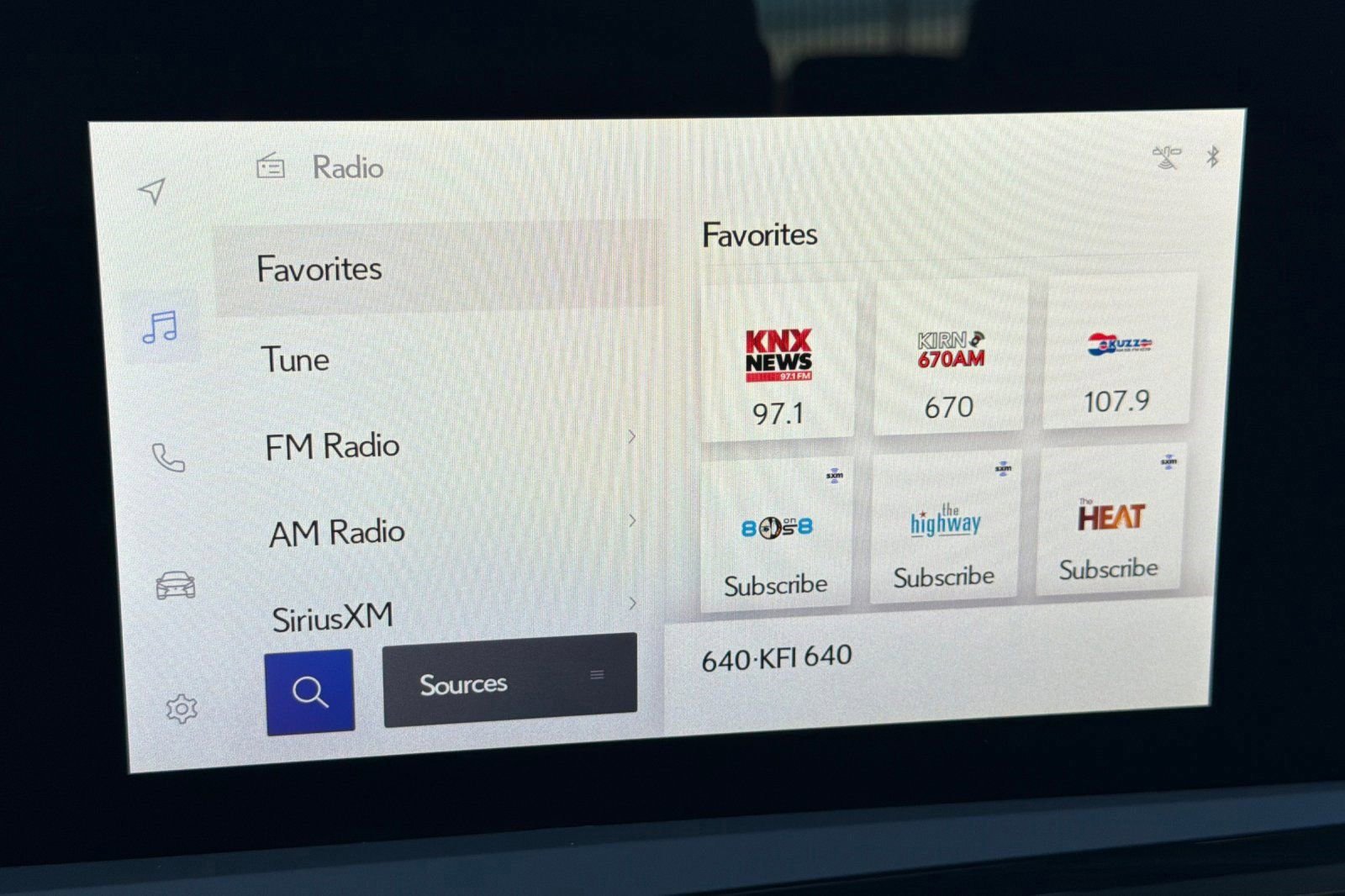 Used 2025 Lexus ES 350 image 25