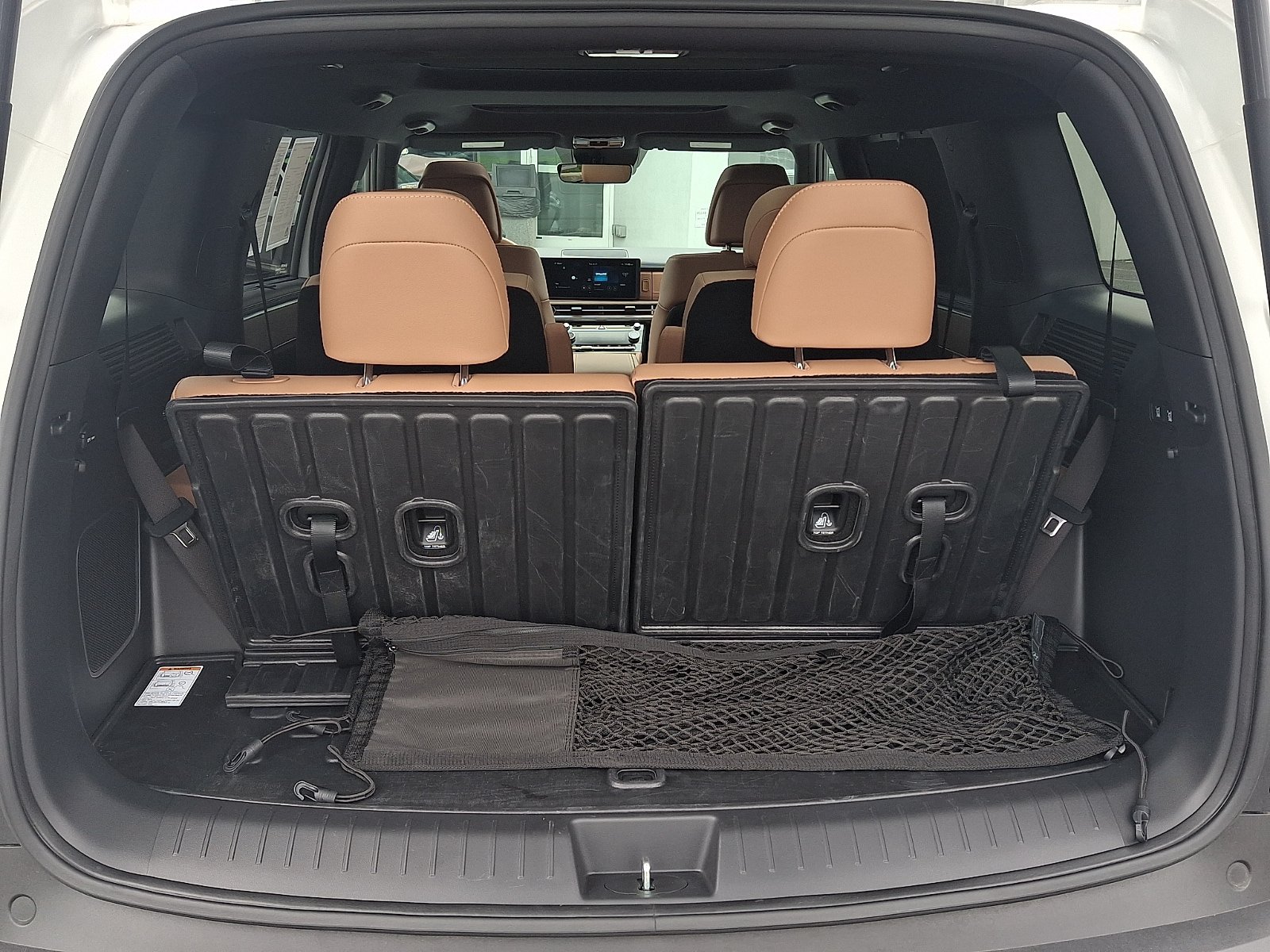 Certified 2026 Hyundai Santa Fe Limited AWD/4WD image 28