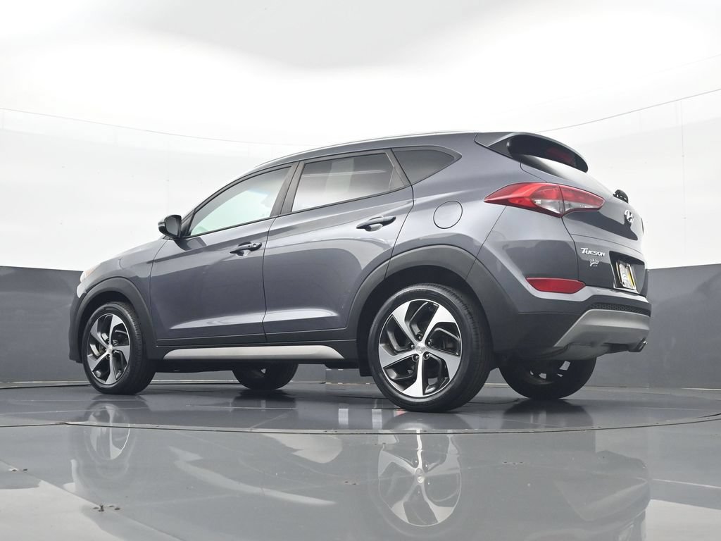Used 2018 Hyundai Tucson Sport w/ Cargo Package FWD image 28