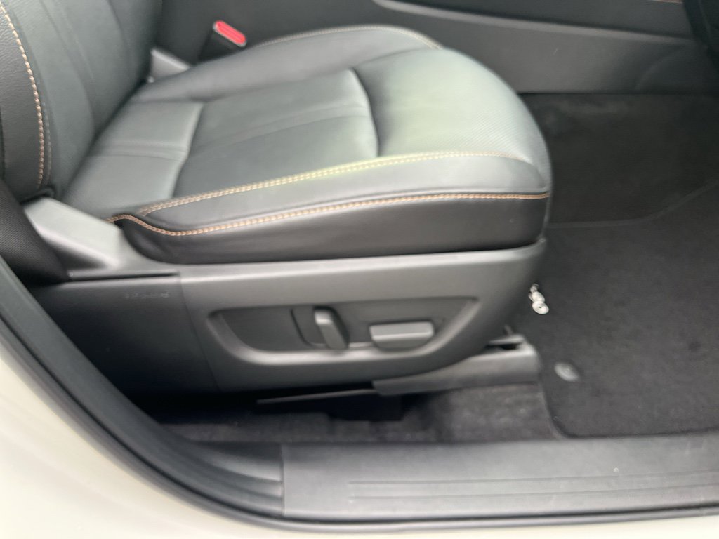 Certified 2025 MAZDA CX-90 3.3 Turbo w/ Preferred Package image 36