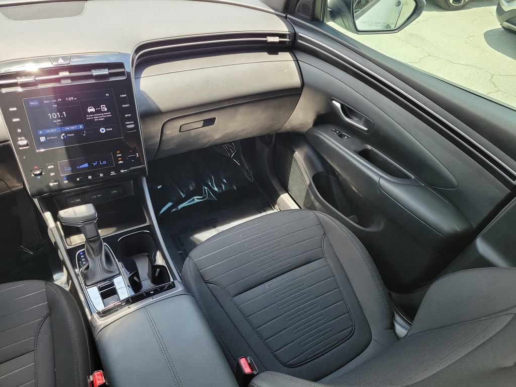 Used 2024 Hyundai Santa Cruz SEL FWD image 12
