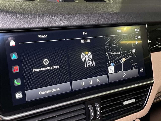 Used 2022 Porsche Cayenne Platinum Edition w/ Premium Package Plus image 28