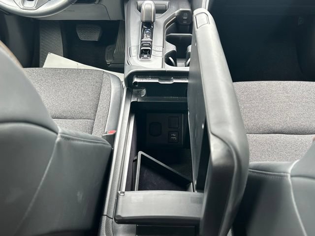 Used 2023 Toyota Crown AWD/4WD image 61