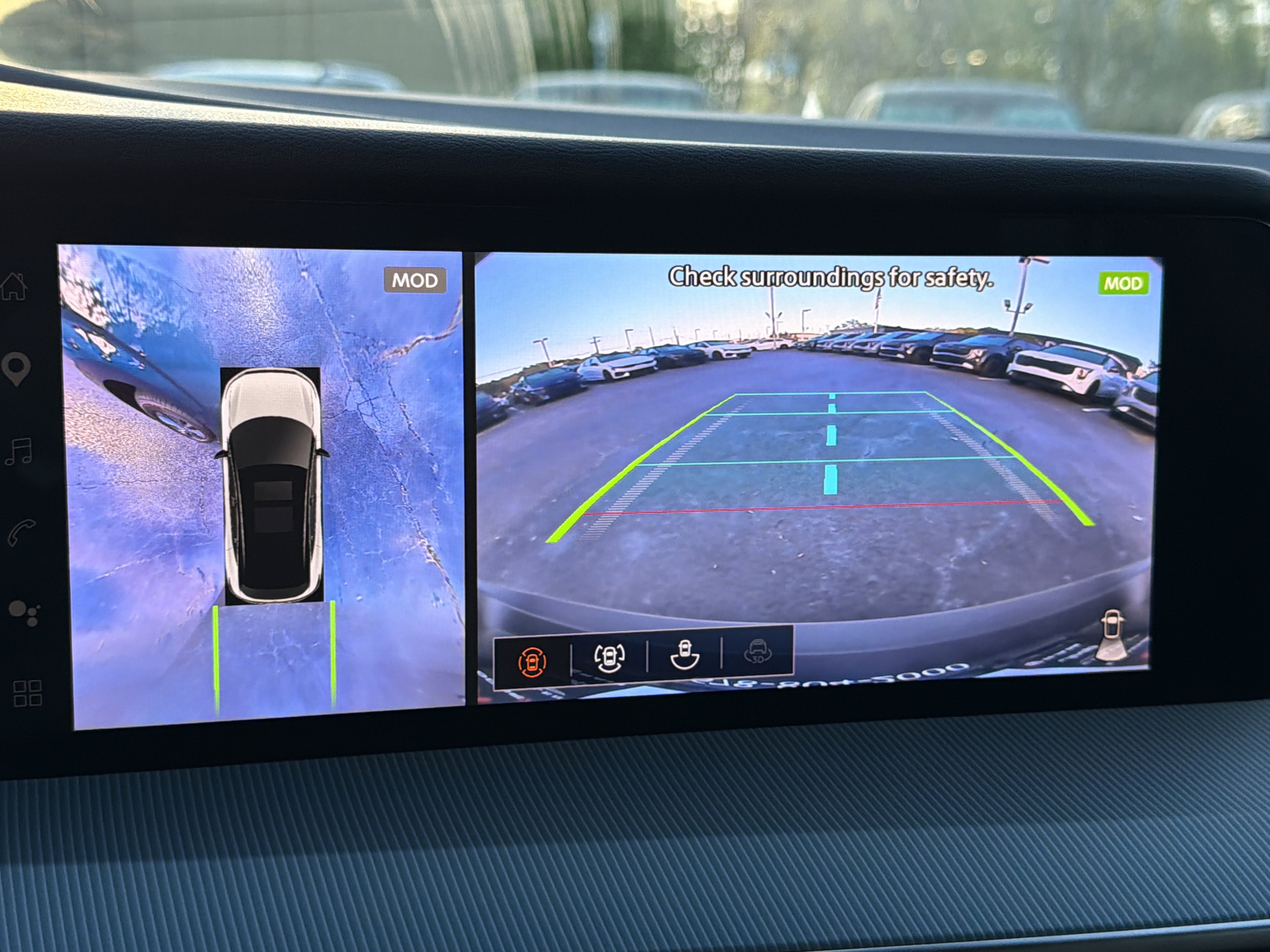 Used 2025 Nissan Murano SL w/ Cargo Package image 32