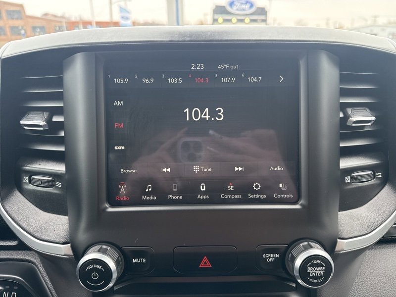 Used 2021 RAM 1500 Big Horn image 31