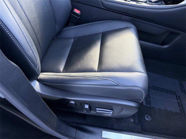 Used 2022 Lexus RX 450h AWD w/ Premium Package image 10