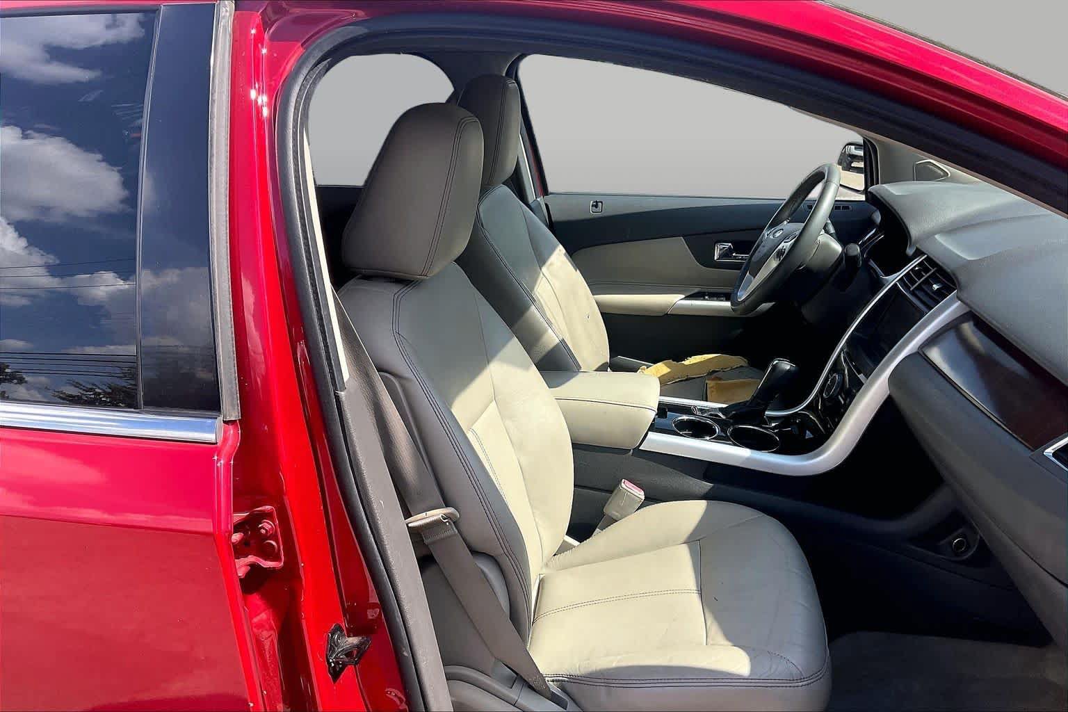 Used 2011 Ford Edge Limited w/ 302A Rapid Spec Order Code FWD image 8