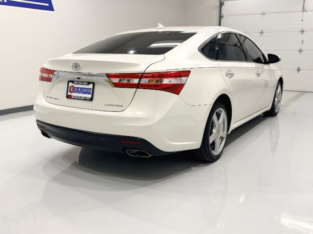 Used 2014 Toyota Avalon Limited FWD image 11