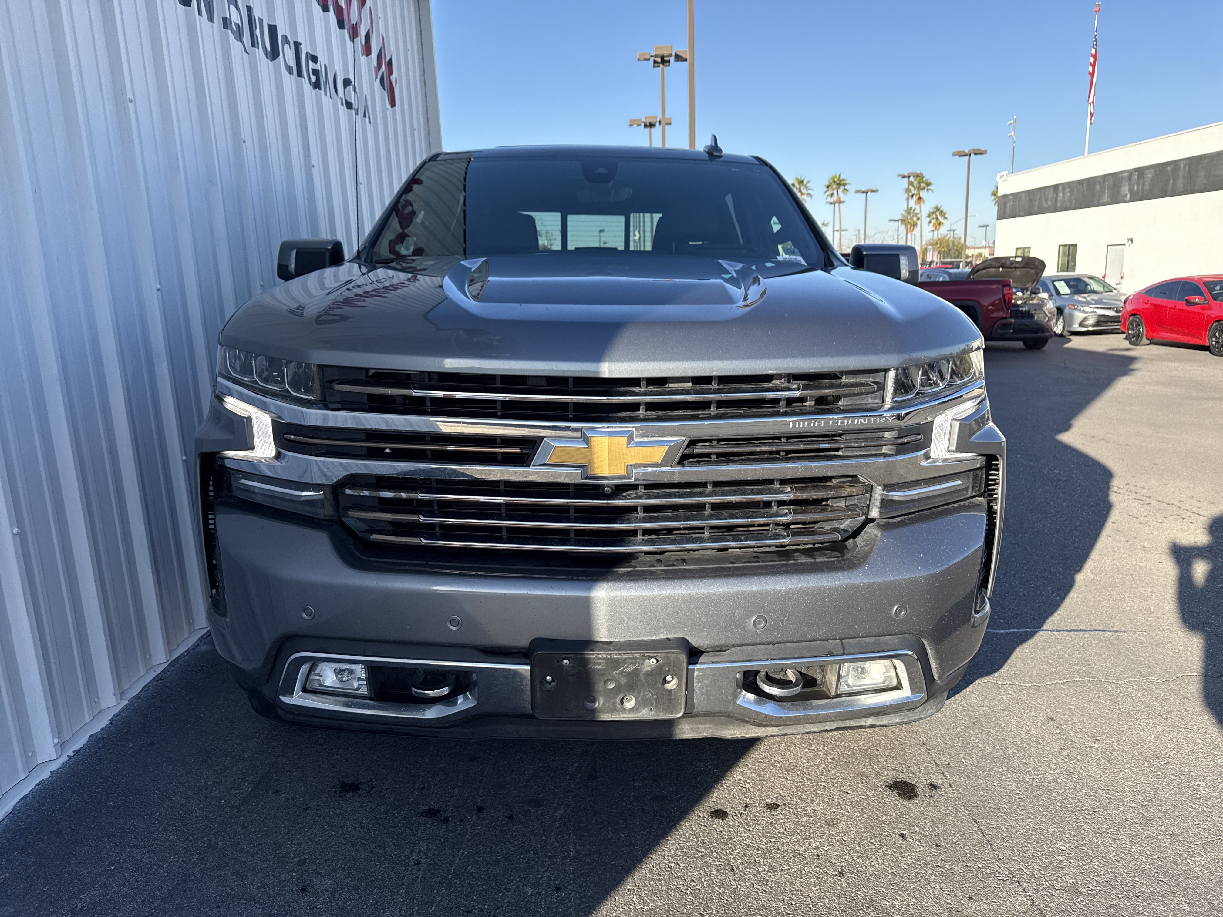 Used 2021 Chevrolet Silverado 1500 High Country w/ Technology Package image 5