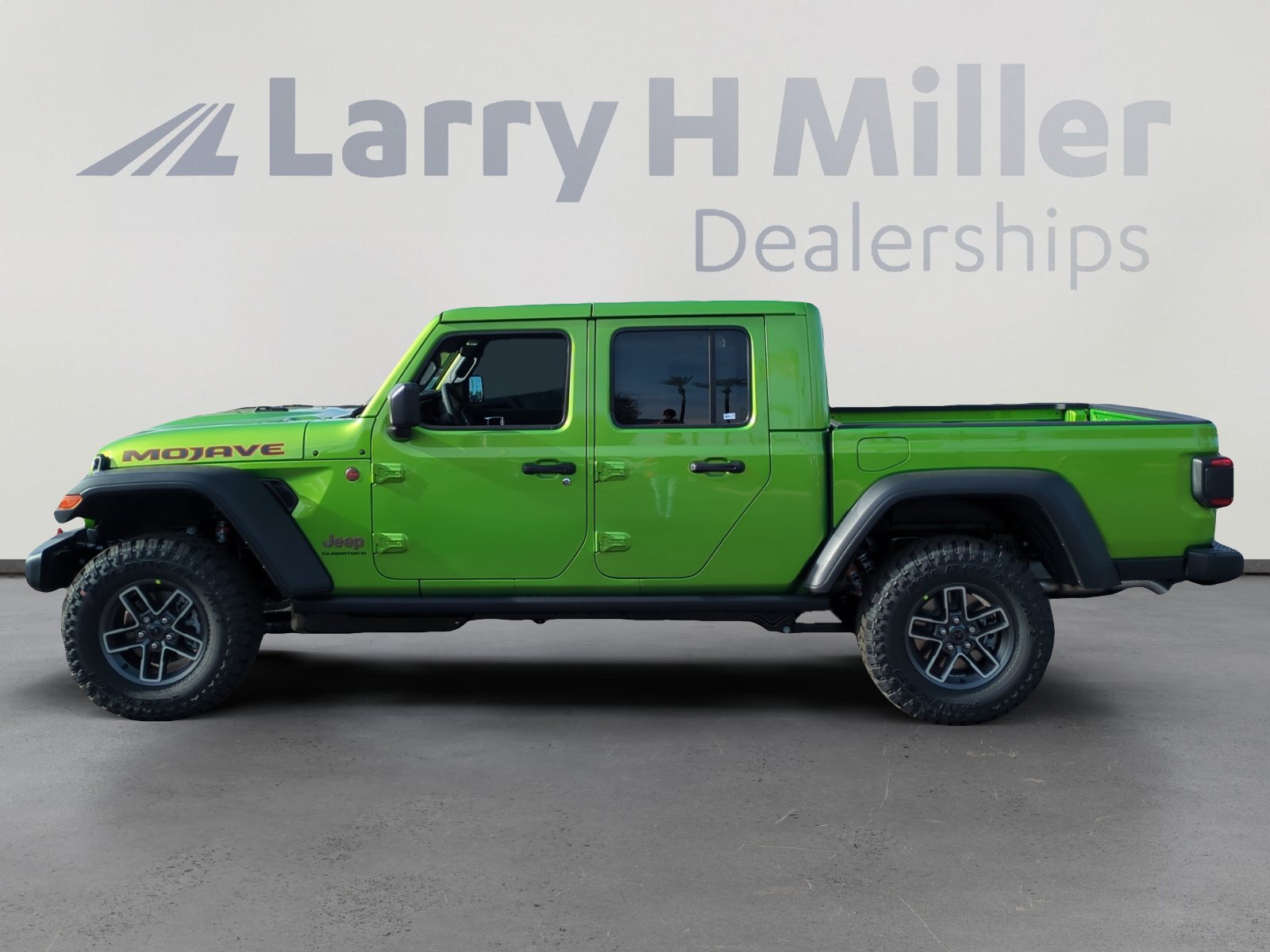 New 2026 Jeep Gladiator Mojave w/ Safety Group AWD/4WD image 2