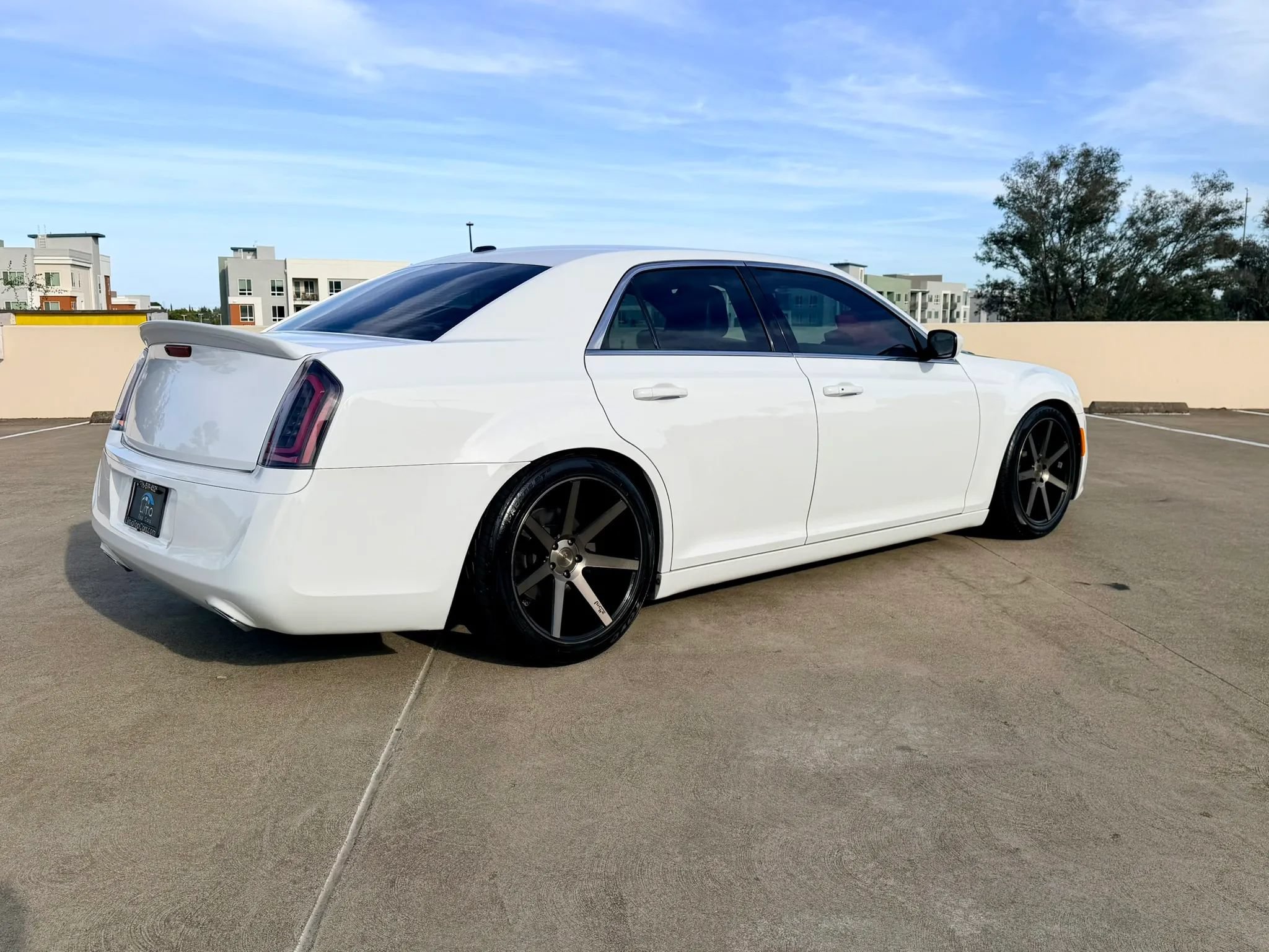 Used 2013 Chrysler 300 S RWD image 22