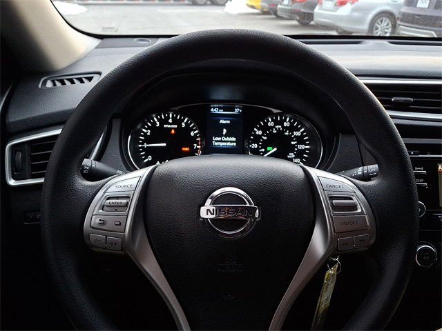 Used 2016 Nissan Rogue S image 20