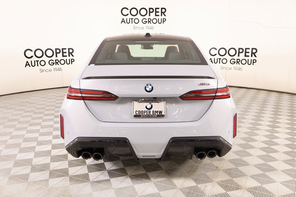 New 2026 BMW M5 w/ Executive Package image 21