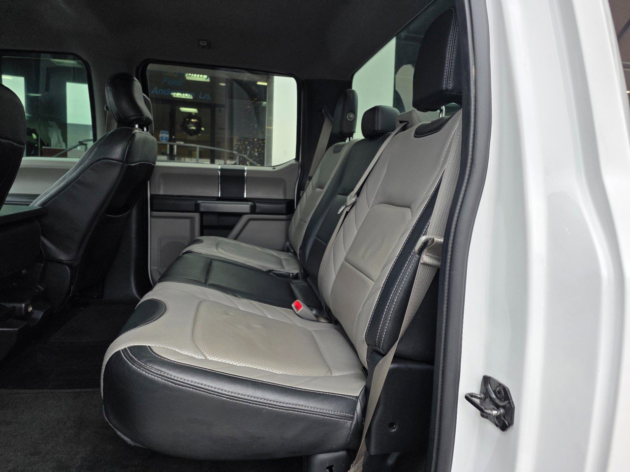 Used 2017 Ford F150 XLT image 17