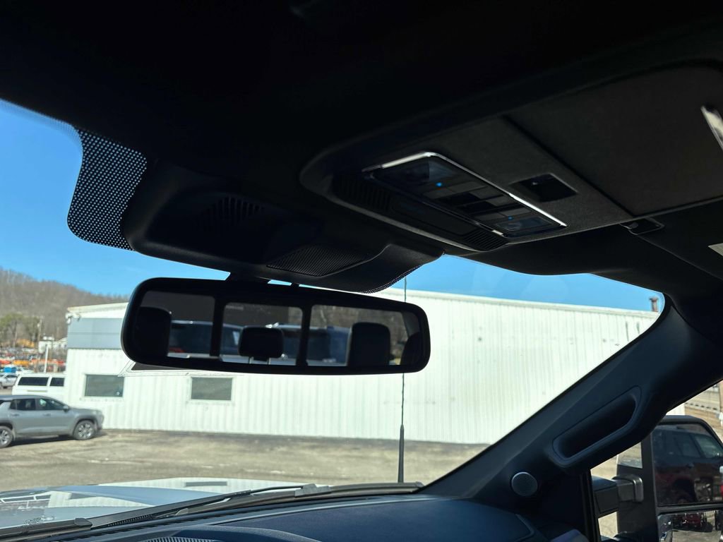 Used 2024 Ford F350 Platinum image 30