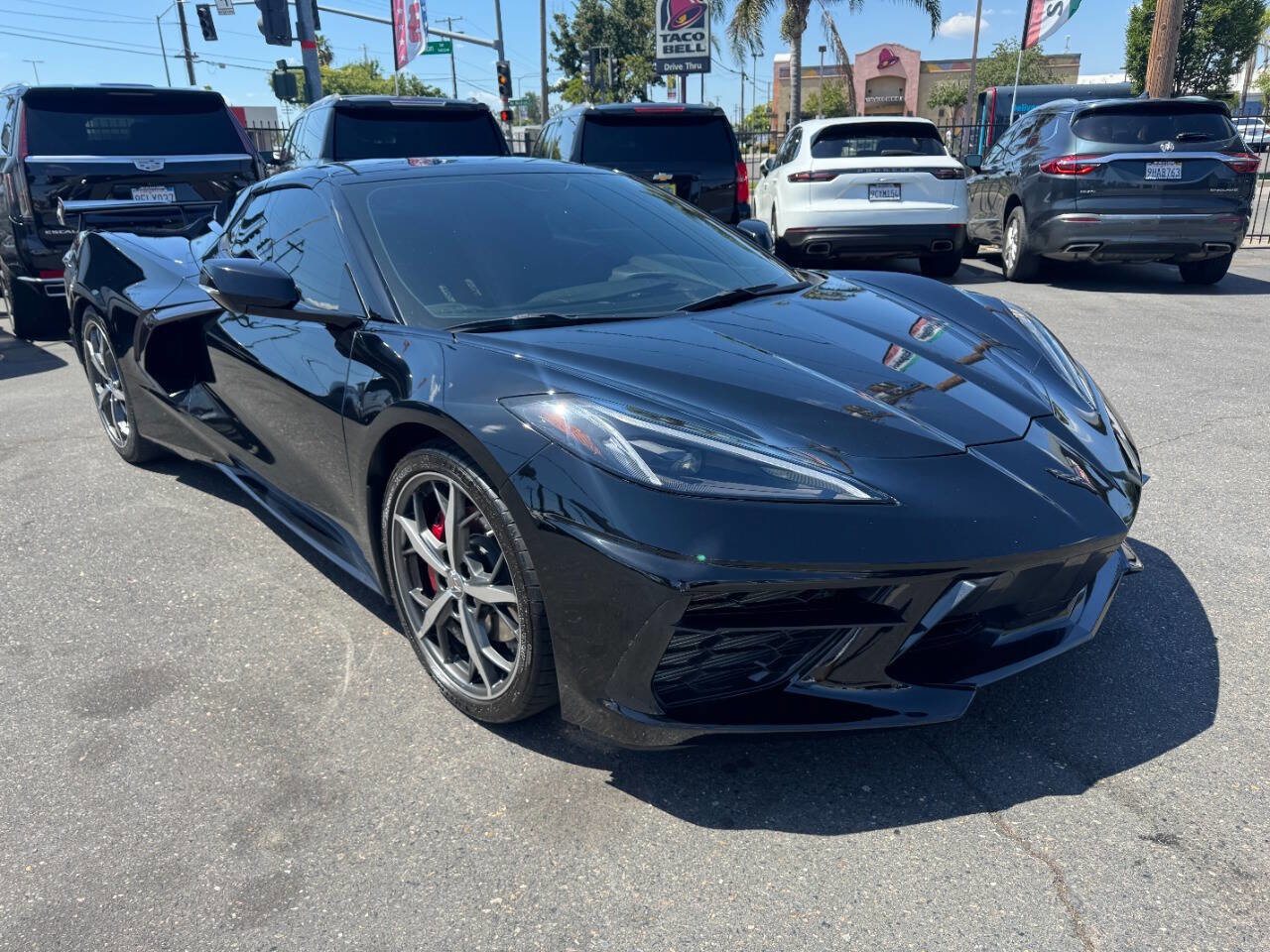 Used 2021 Chevrolet Corvette Stingray Convertible w/ 1LT RWD image 2