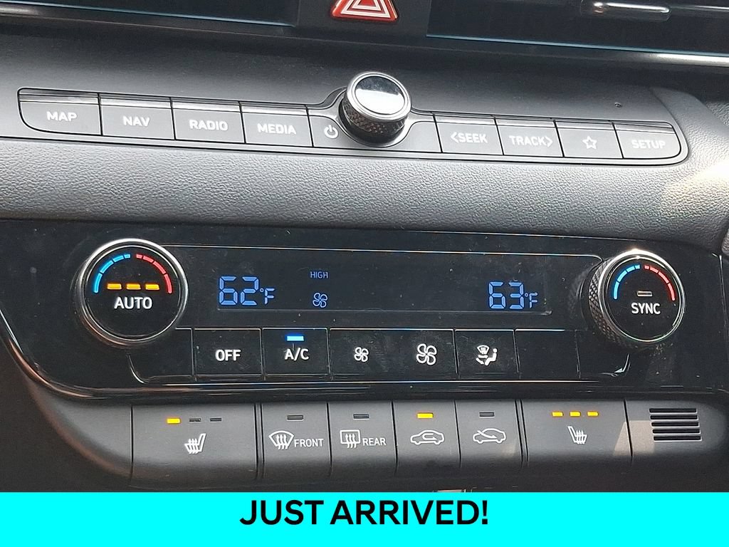 Used 2022 Hyundai Elantra N FWD image 15