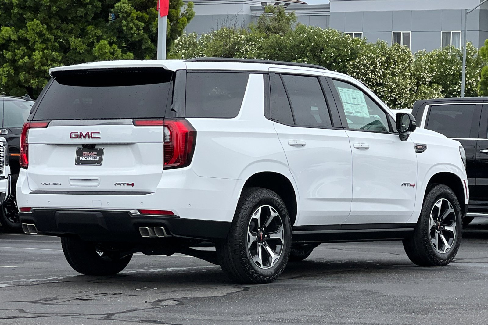New 2026 GMC Yukon AT4 image 5