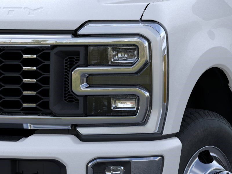 New 2026 Ford F350 Platinum image 18
