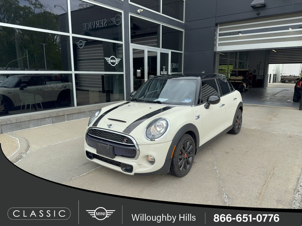 Used 2018 MINI Cooper S FWD video 1