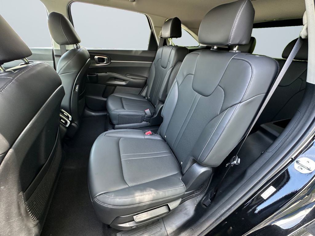 Used 2022 Kia Sorento S AWD/4WD image 13