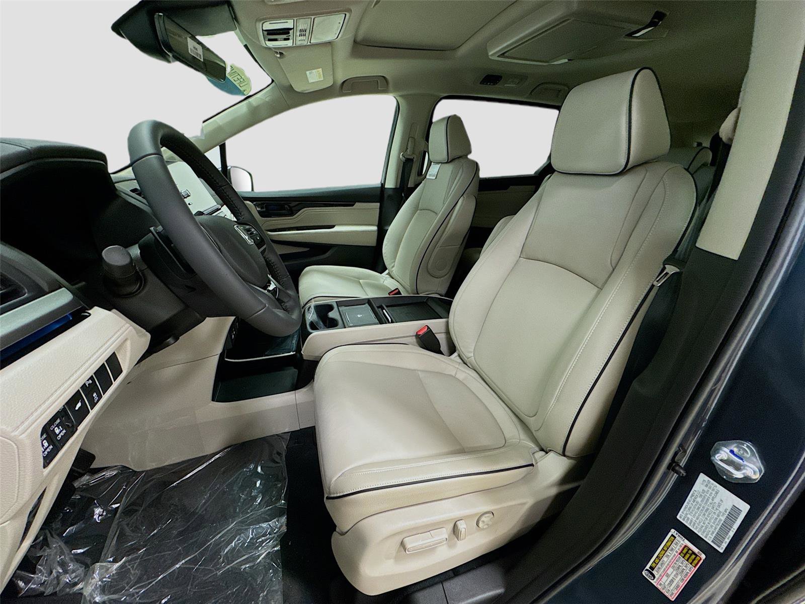 New 2026 Honda Odyssey Touring image 20