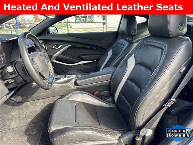 Used 2023 Chevrolet Camaro LT w/ Technology Package image 23