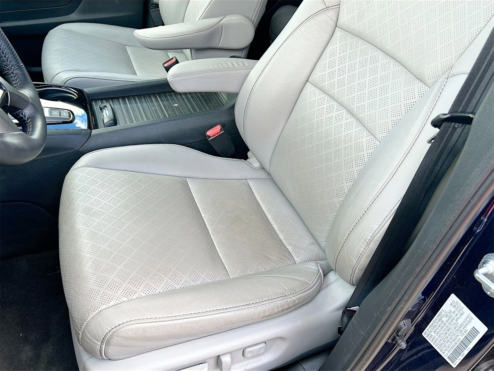 Used 2023 Honda Passport Elite image 20