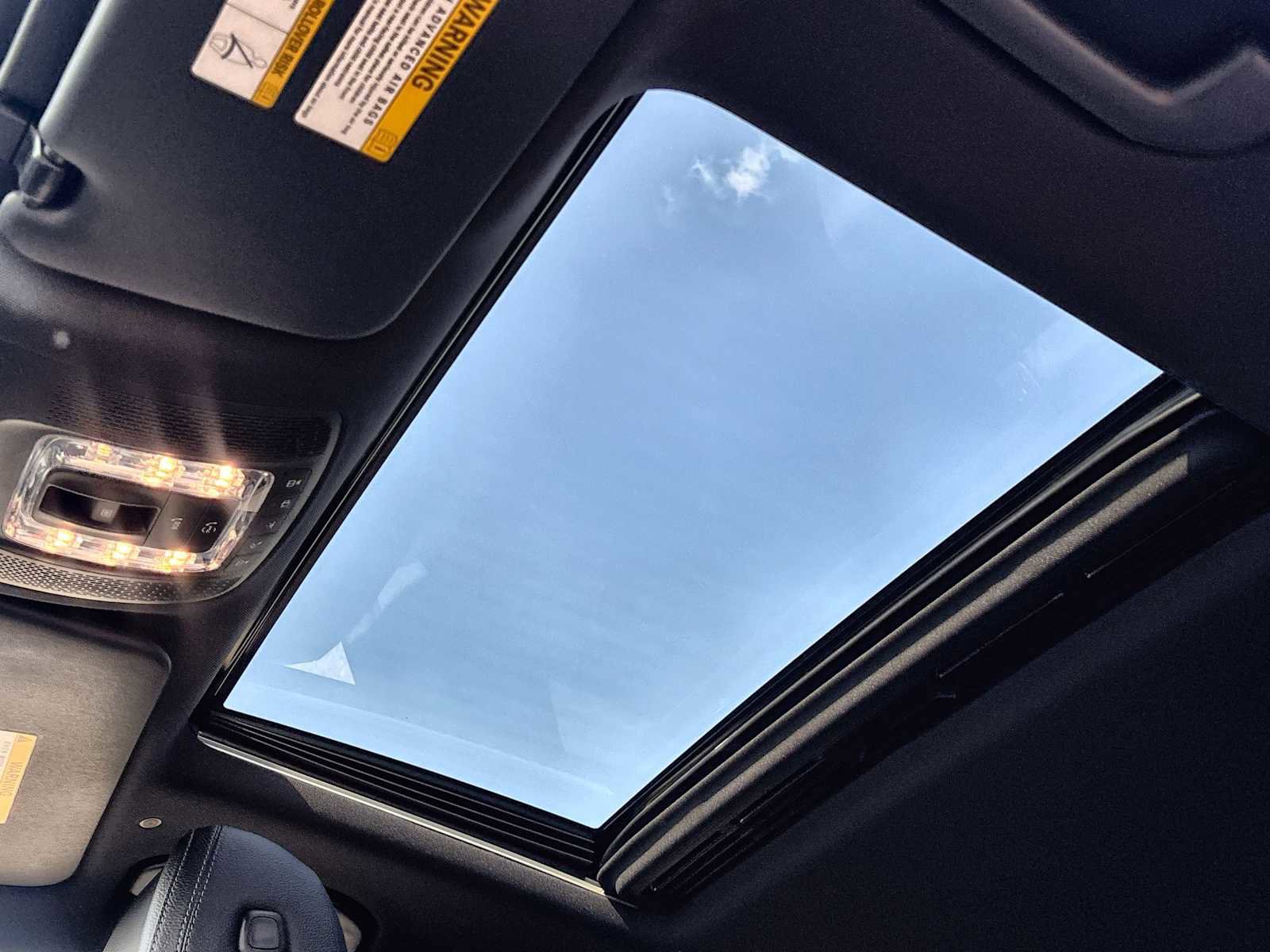 Used 2025 Mercedes-Benz GLE 350 4MATIC image 28