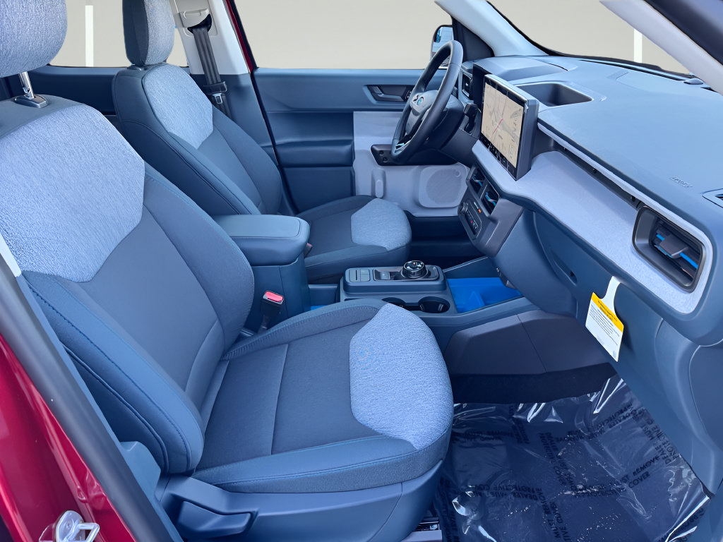 New 2026 Ford Maverick XLT w/ XLT Luxury Package FWD image 27