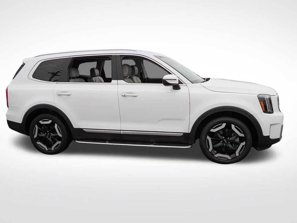 Used 2024 Kia Telluride S w/ S Sunroof Package AWD/4WD image 8
