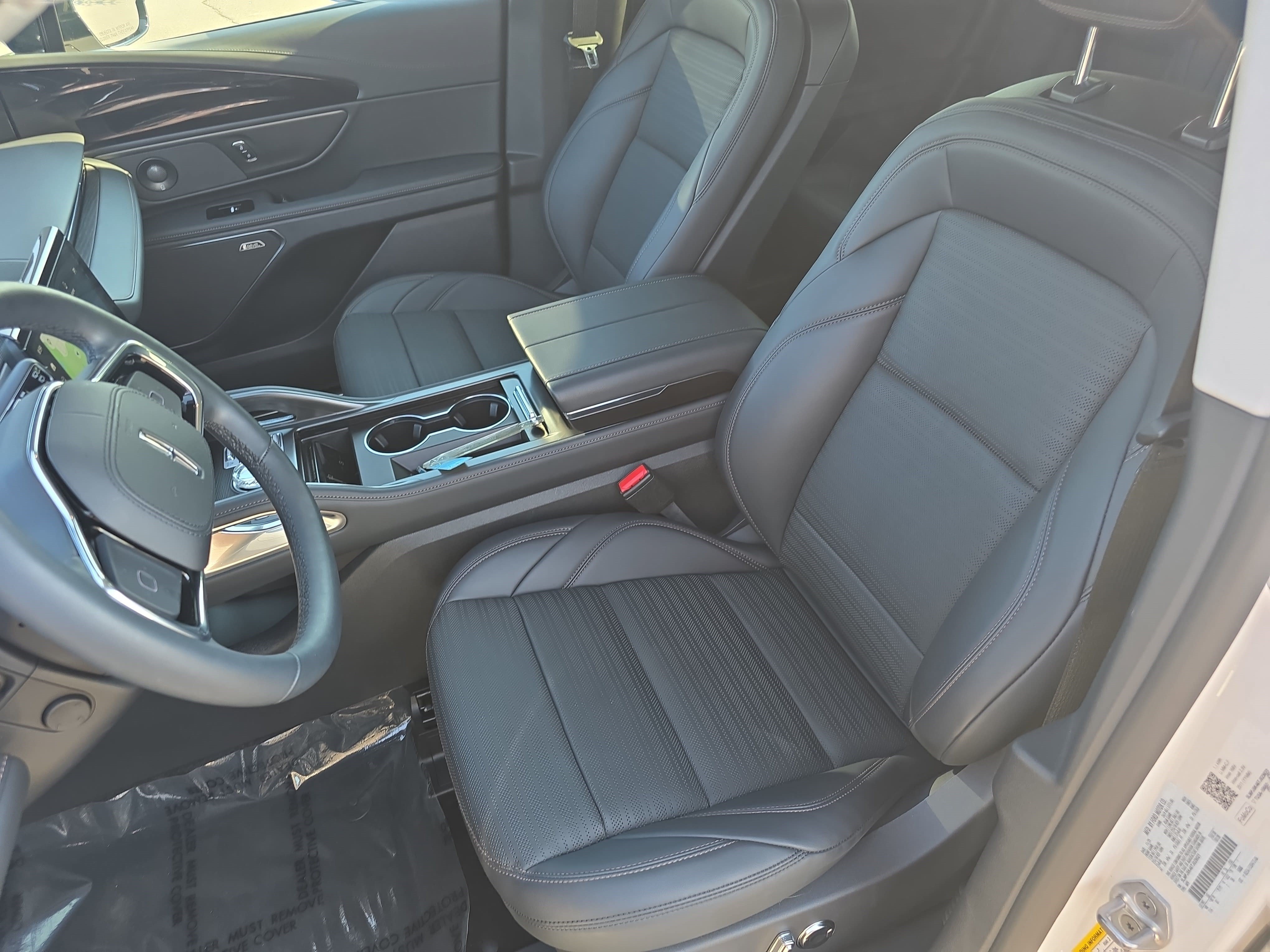 New 2026 Lincoln Nautilus Reserve AWD/4WD image 15