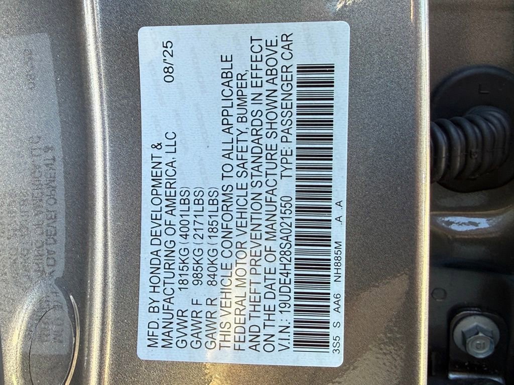 Certified 2025 Acura Integra Base image 30
