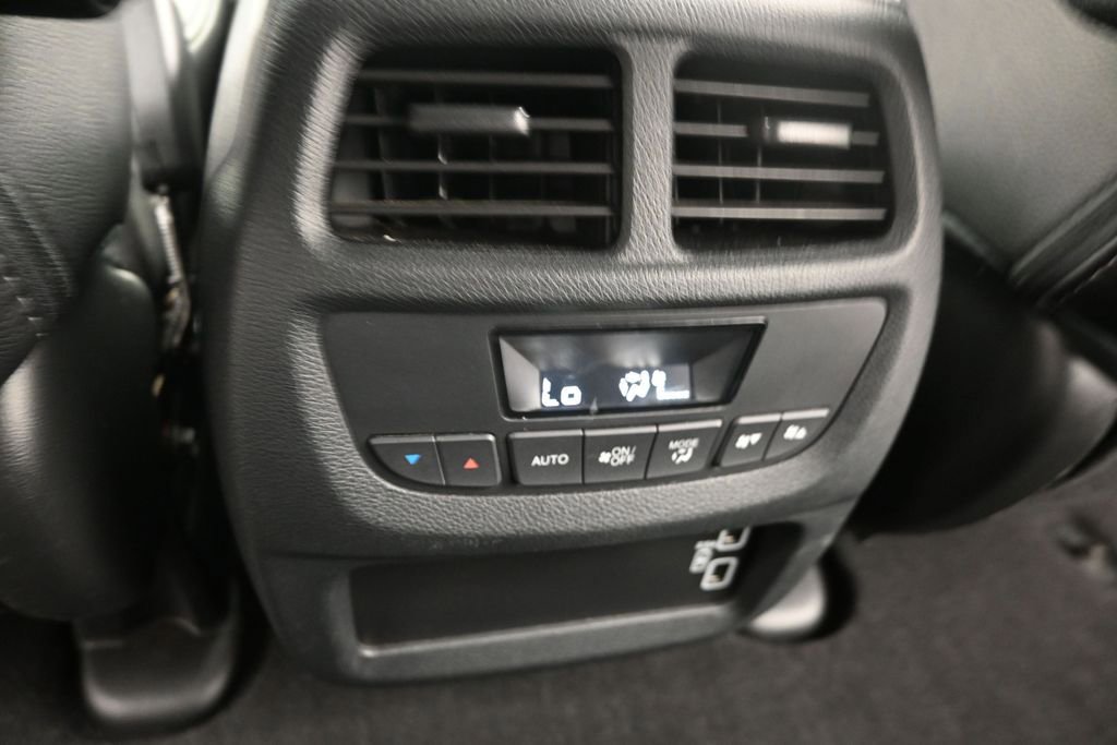 Used 2022 Honda Pilot Special Edition image 13