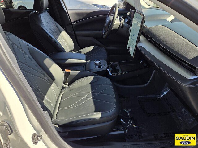 Certified 2023 Ford Mustang Mach-E California Route 1 AWD/4WD image 15