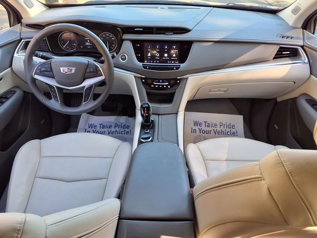 Certified 2025 Cadillac XT5 Premium Luxury image 27