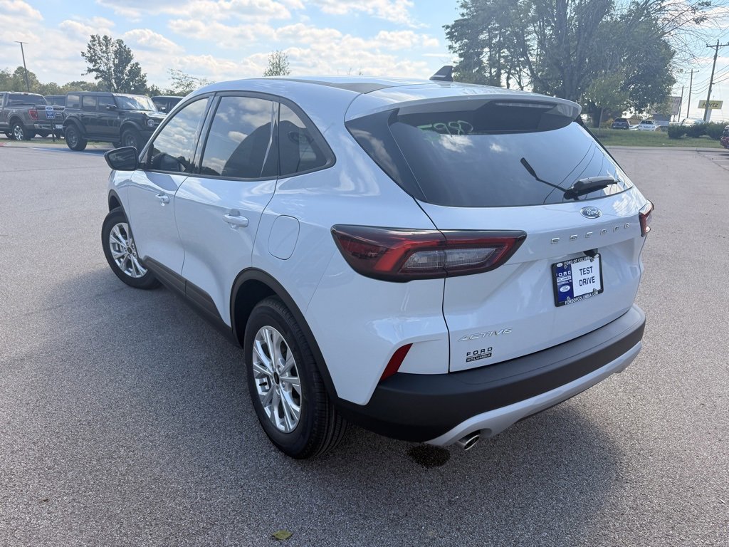 New 2025 Ford Escape Active image 6