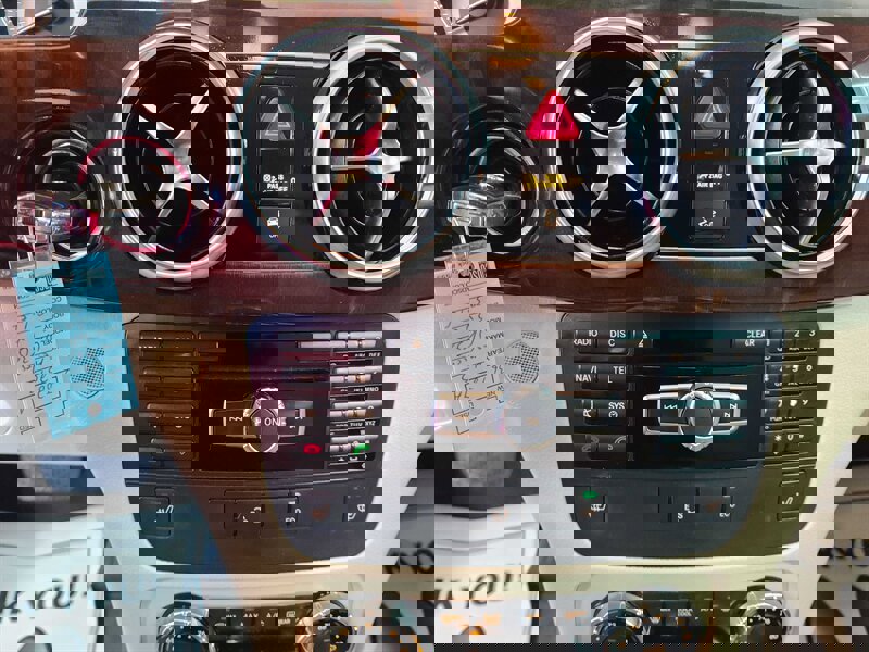 Used 2013 Mercedes-Benz GLK 350 GLK 350 4MATIC 4DR SUV AWD image 30