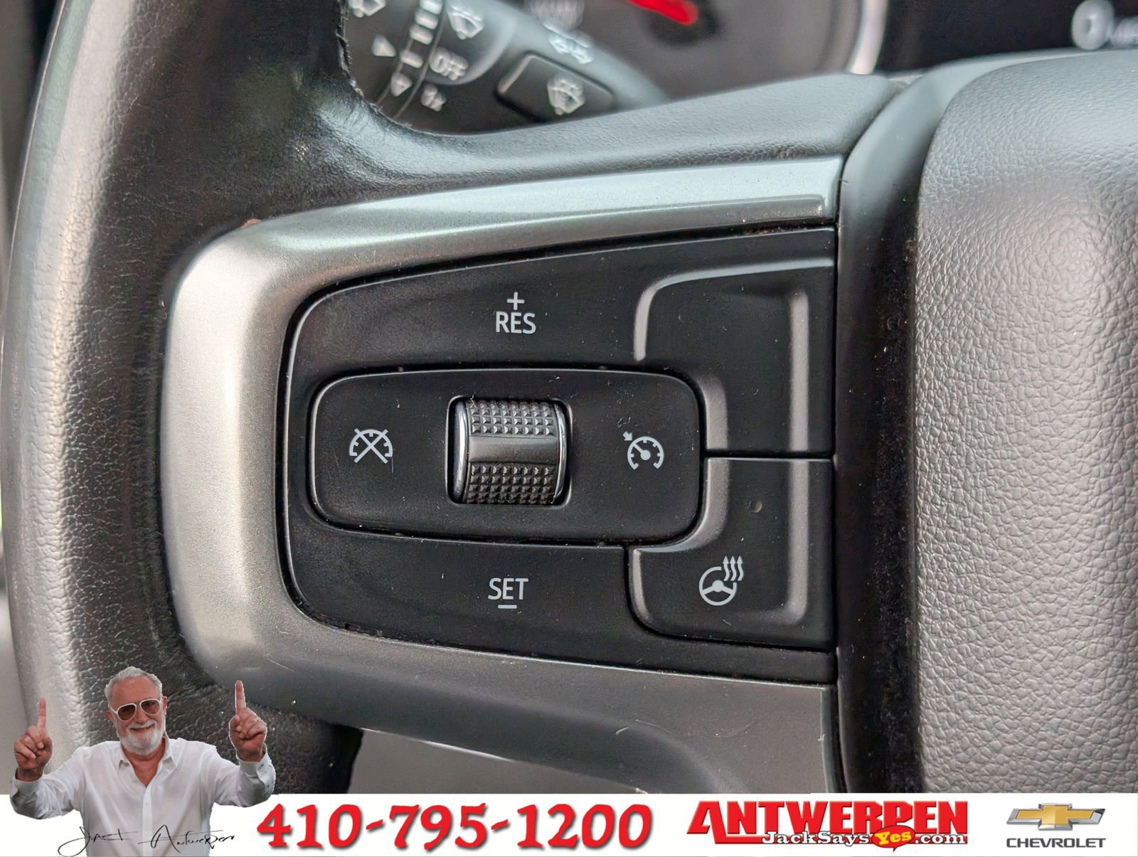 Used 2020 Chevrolet Silverado 1500 RST image 23