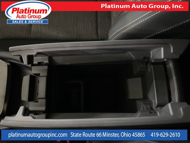 Used 2021 Nissan Rogue S image 19