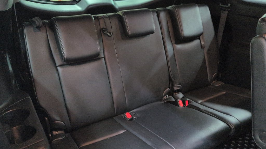 Used 2017 Toyota Highlander SE AWD/4WD image 26