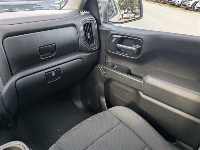 Used 2022 Chevrolet Silverado 1500 Custom image 16